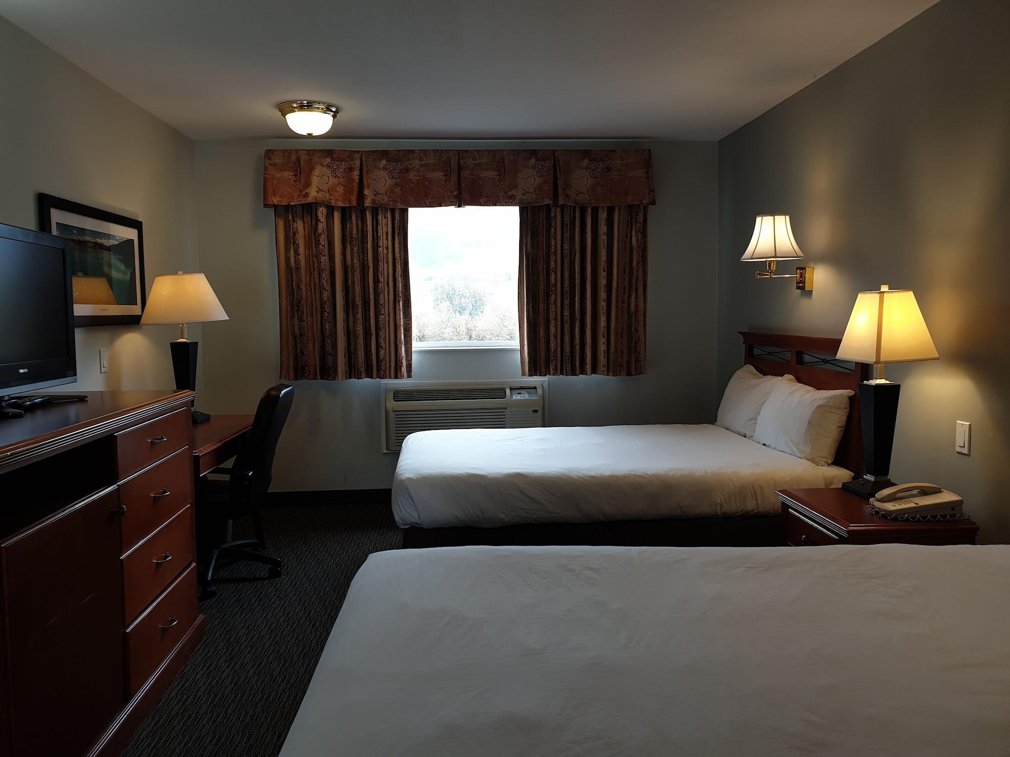 Riverland Inn & Suites Kamloops Exterior photo